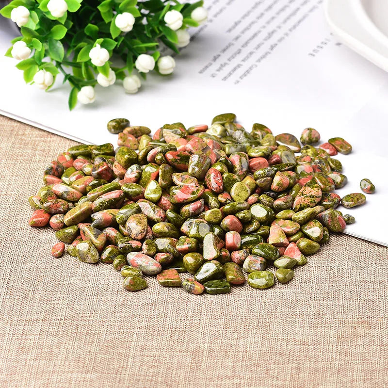 Natural Crystal Chip Gravel | 100g Healing Gemstone Chips for Decor, Grids & Aquariums