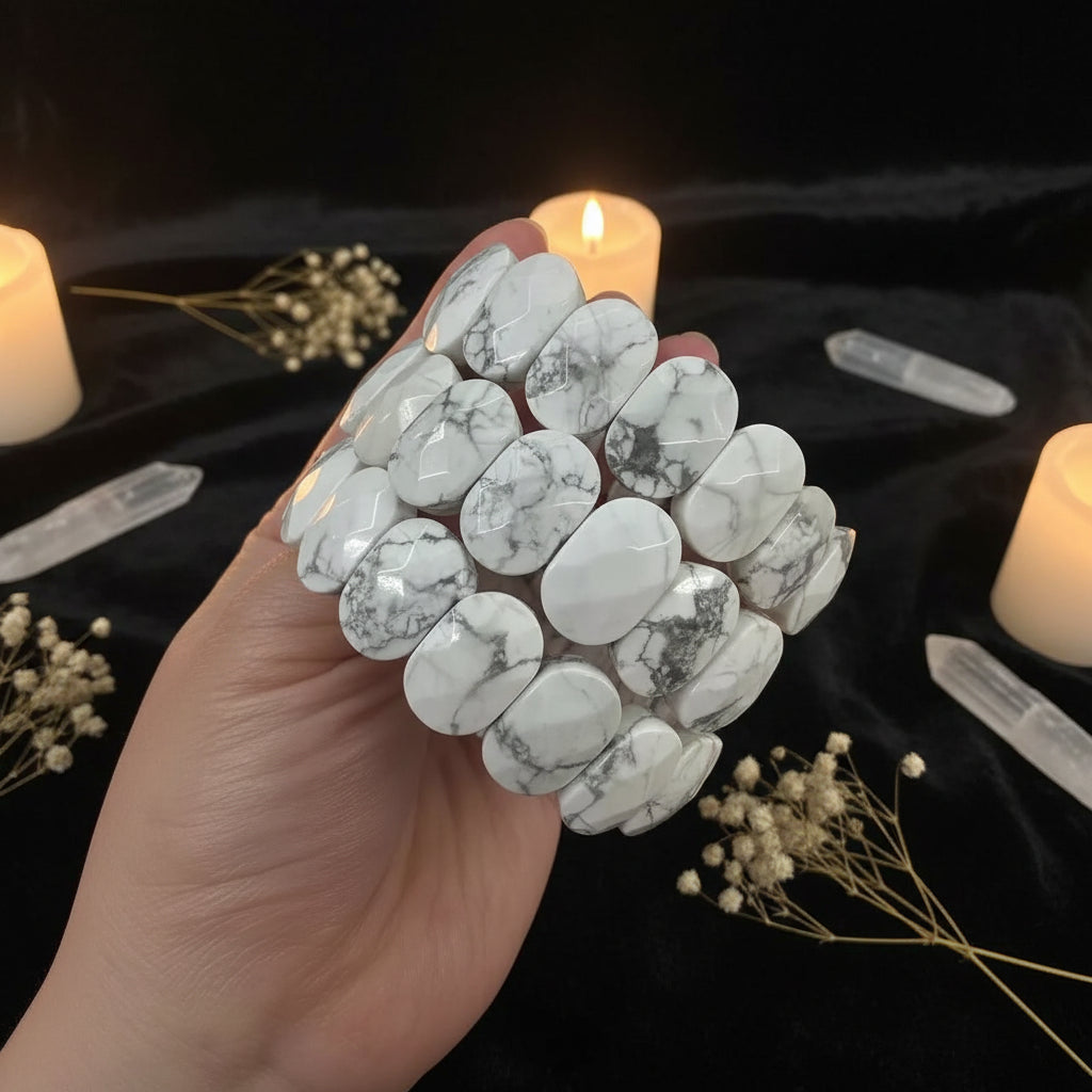 Natural Howlite Oval Bead Bracelet