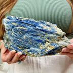 Natural Kyanite Crystal Specimen – Raw Healing Stone (800-1000g)