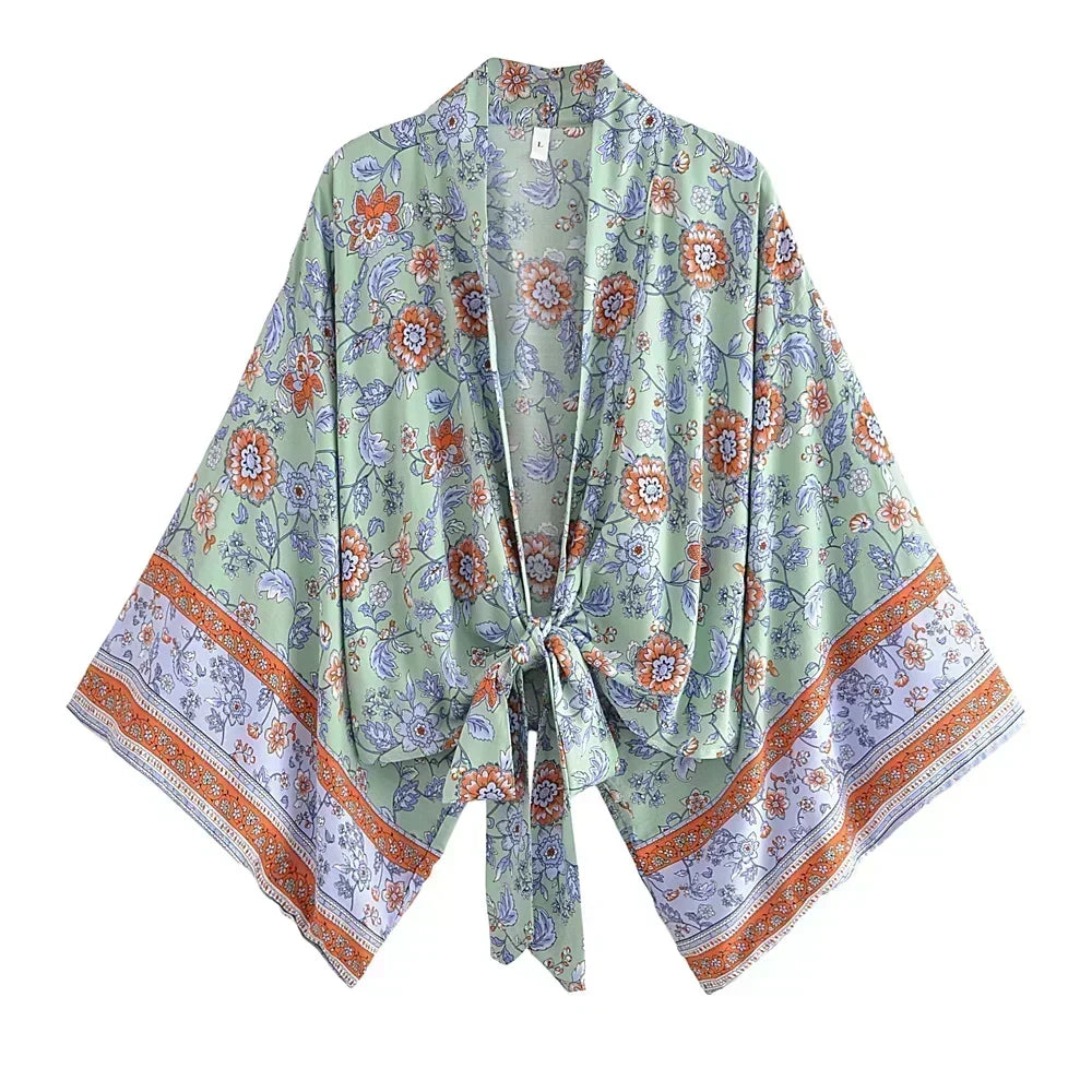 Floral Print Short Kimono with Batwing Sleeves