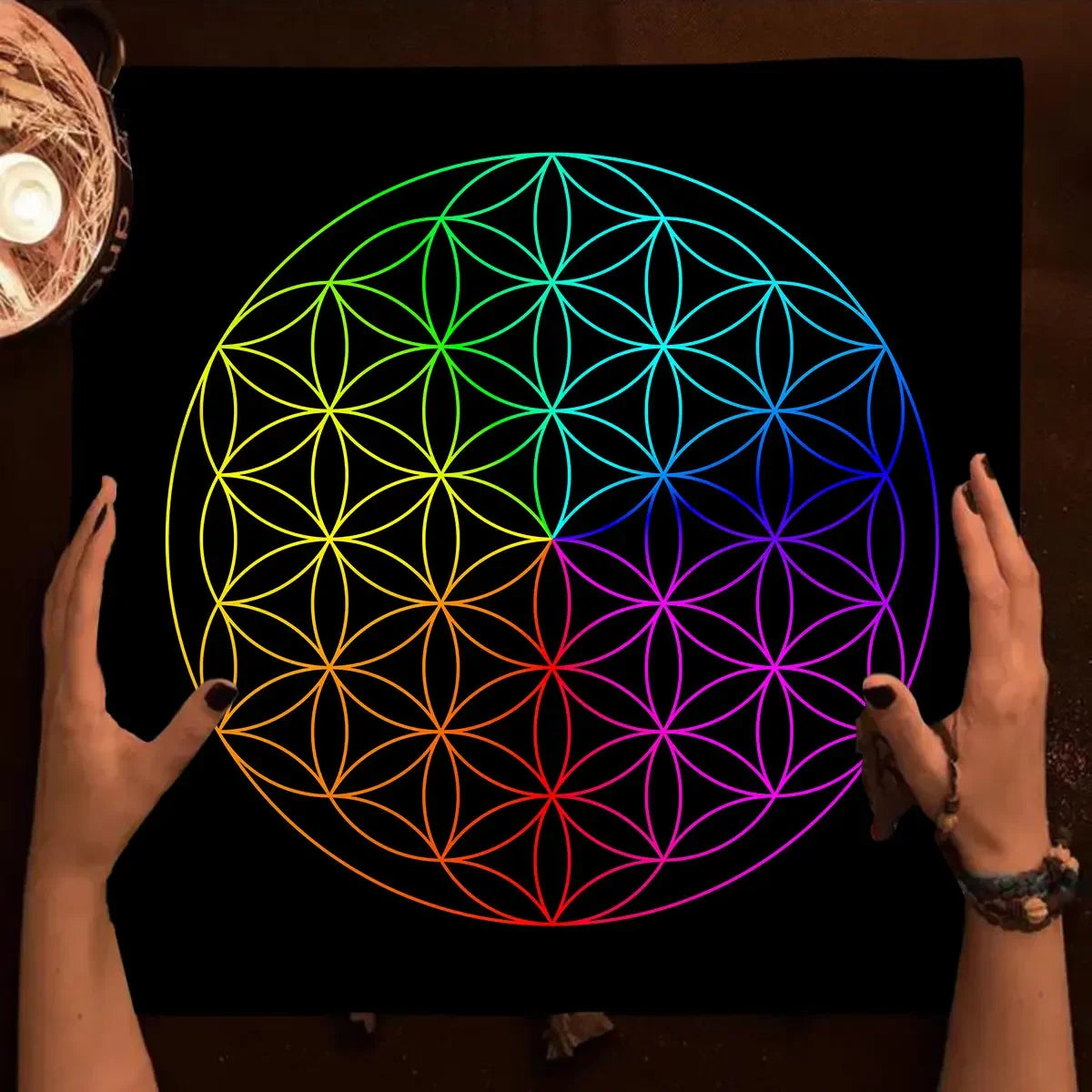 Flower of Life Altar Cloth – Sacred Geometry Tarot Spread & Meditation Mat