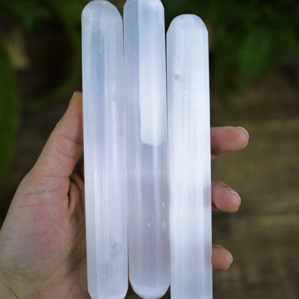 Natural Selenite Wand — Cleansing, Protection & High-Vibe Energy