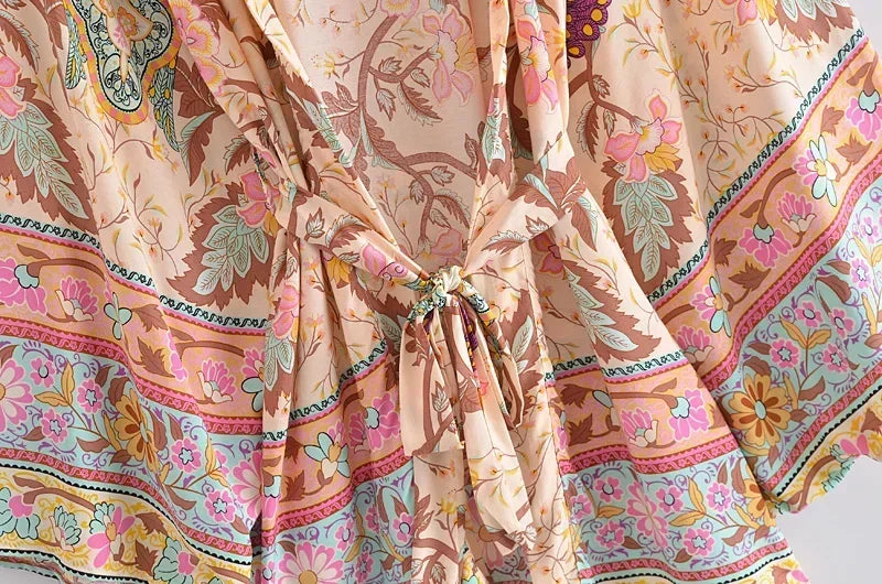 Vintage Peacock Floral Batwing Kimono Robe